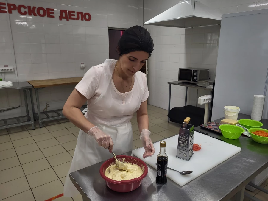 Мастер-класс по приготовлению шаурмы с Анной Захарьевой