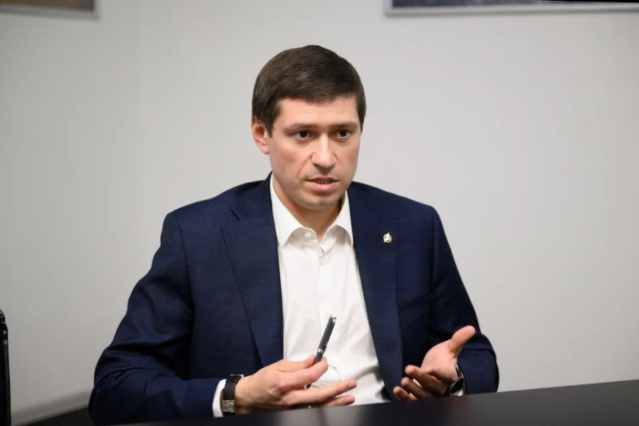 Артем Шамков.
