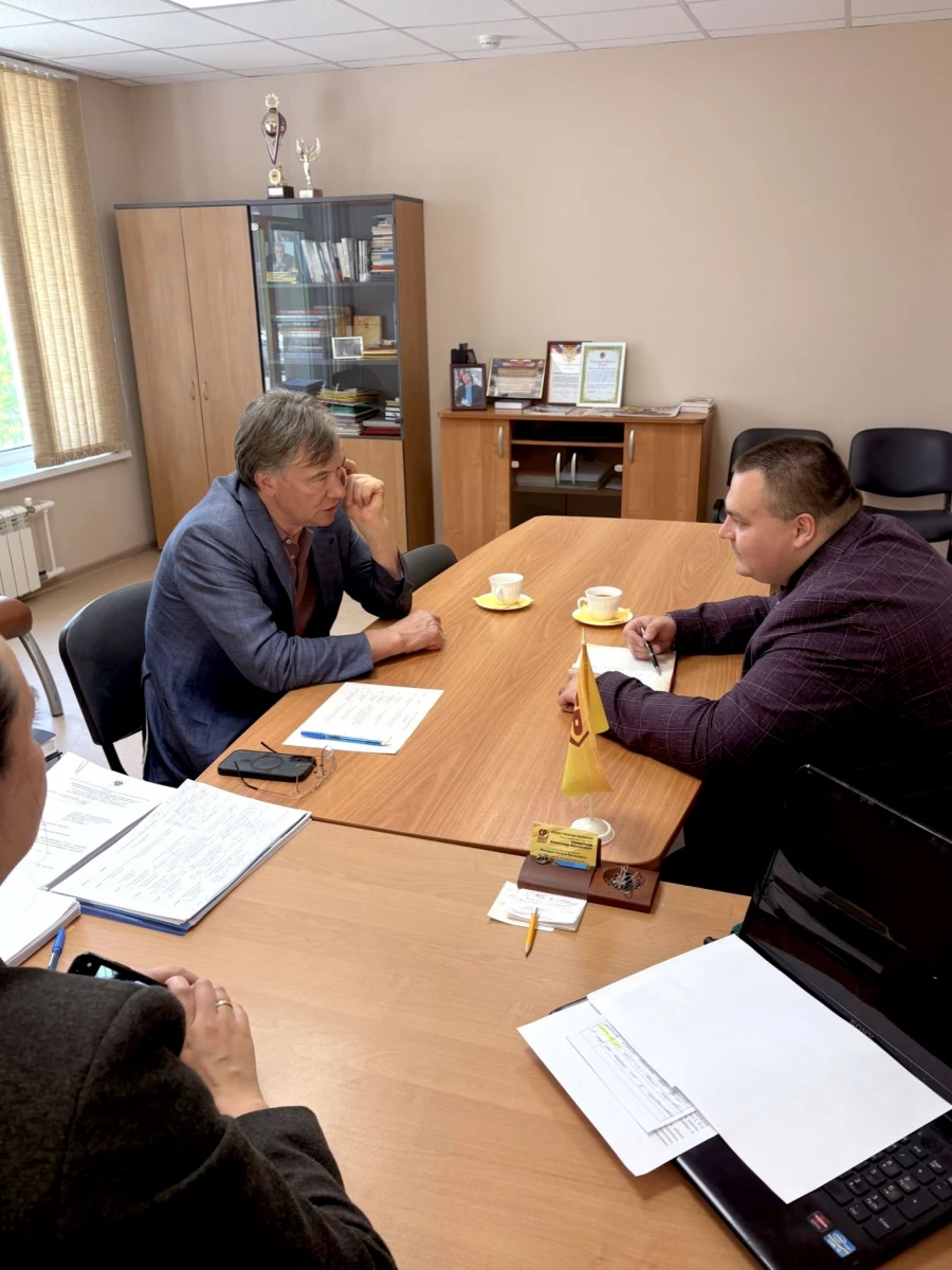 Депутат Госдумы Александр Терентьев провел прием жителей Алтайского края.