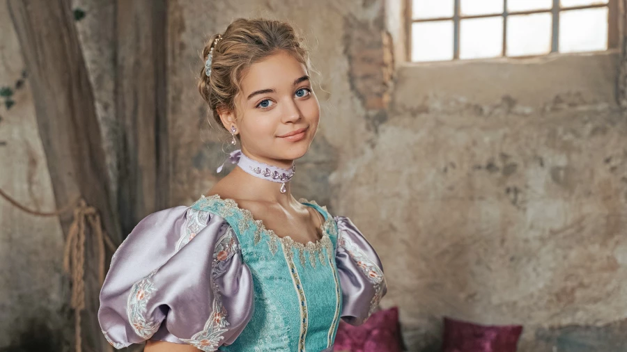 сериал «История его служанки».