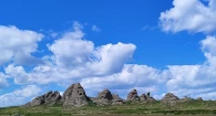 В степи Казахстана. Предгорья Алтая.