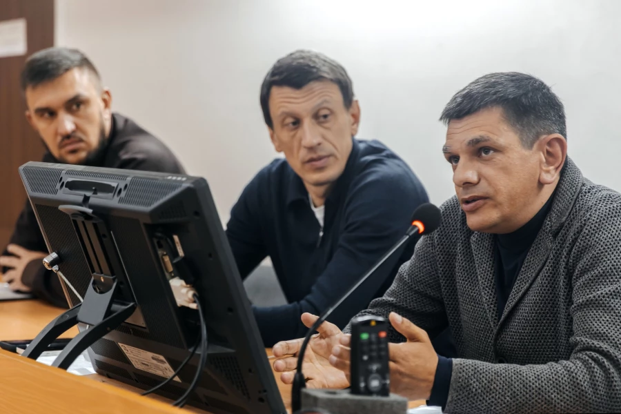 Андрей Саркисян.