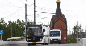 Общественный транспорт, автобус, дорога, маршрутка, город