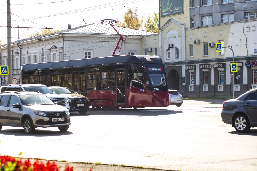 Общественный транспорт, автобус, дорога, маршрутка, город