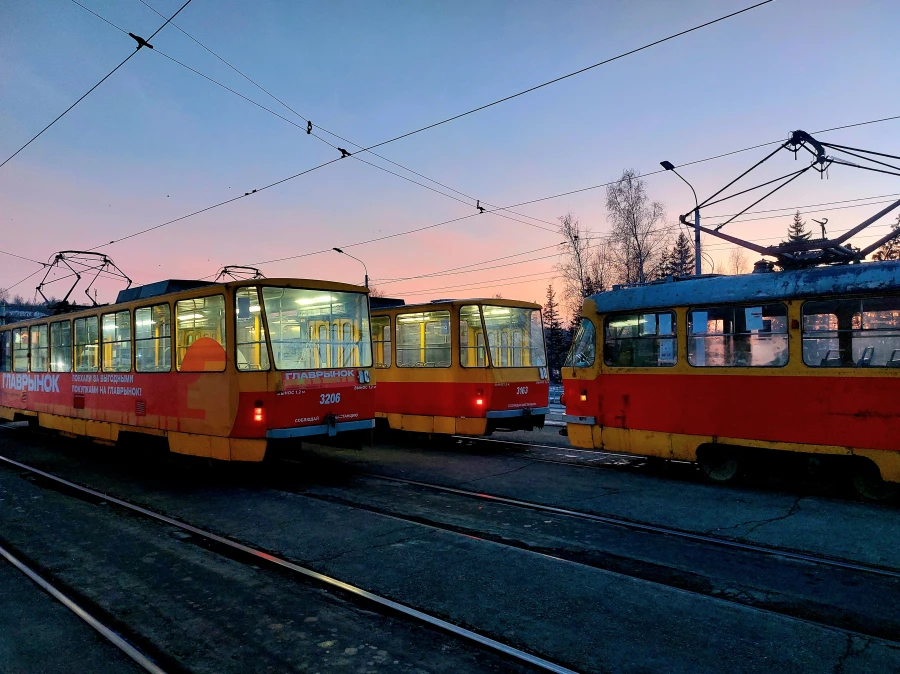 Общественный транспорт, автобус, дорога, маршрутка, город