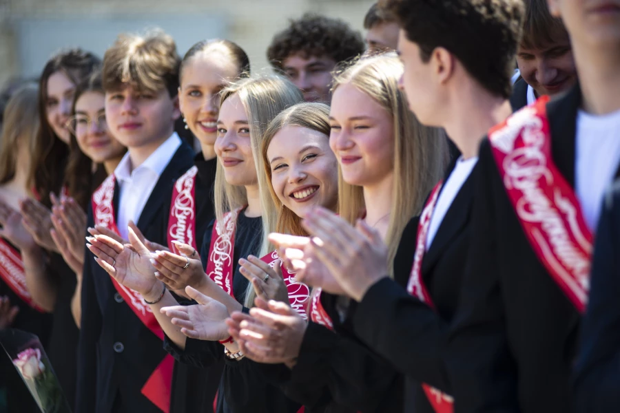 «Последний звонок» в Барнауле, 2026. 