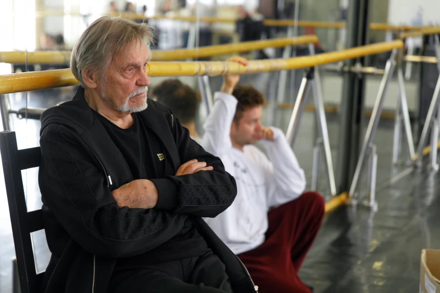Владимир Васильев. Репетиция балета «Петрушка».