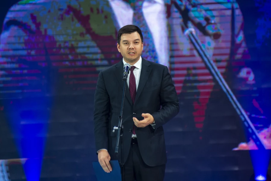 Михаил Юрин.
