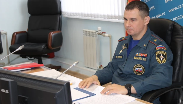 Александр Макаров