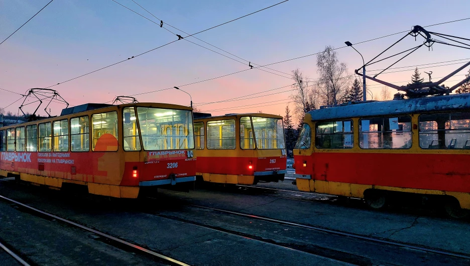Городской транспорт и дороги