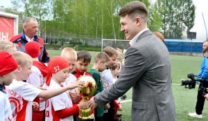 Дениса Голобородько назначили руководителем партпроекта «Детский спорт» в Алтайском крае.