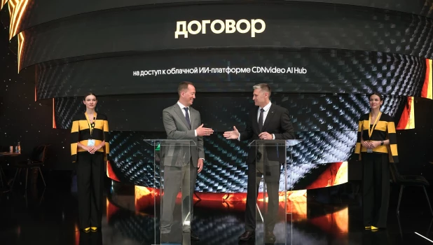 Вице-президент по операторскому бизнесу Билайна, председатель совета директоров CDNvideo Сергей Быков и коммерческий директор «Триколор»  Олег Стручковский подписали соглашение о сотрудничестве.