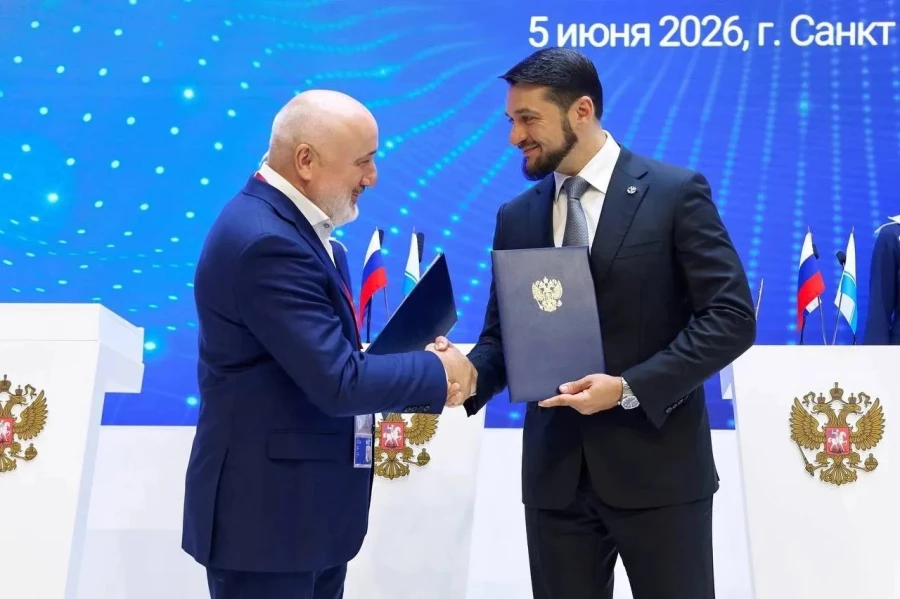 Основатель и владелец «Селфстроит» Нодар Викторович Шония и председатель Правительства Республики Алтай Александр Прокопьев подписали соглашение о сотрудничестве.