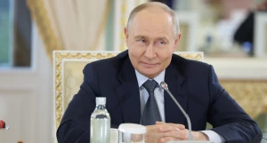 Владимир Путин на встрече с руководителями международных информагентств в рамках ПМЭФ.