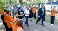 Выездное совещание Администрации Барнаула по оценке готовности лагеря «Медвежонок» к заезду первой смены.