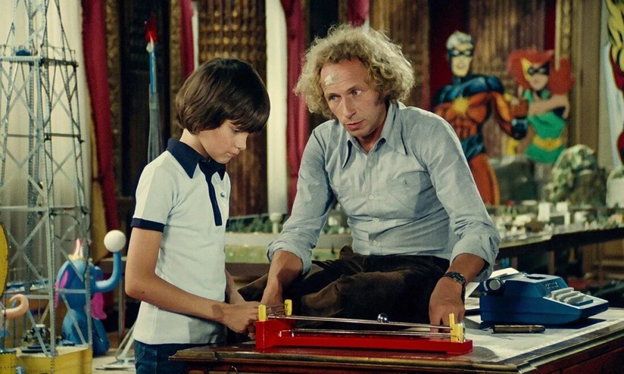 "Игрушка".