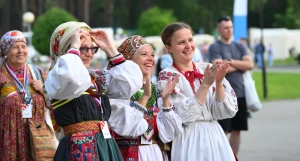 День России на Бирюзовой Катуни.