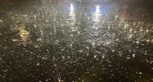 Барнаул во время дождя ночью.