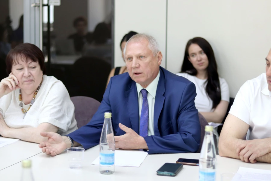 Конференция «Новый курс сети санаториев "Курорт Белокуриха".
Стратегия развития холдинга. Итоги и планы».
