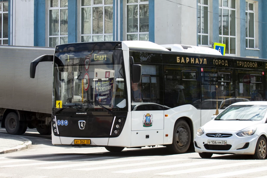 Новые автобусы в Барнауле.