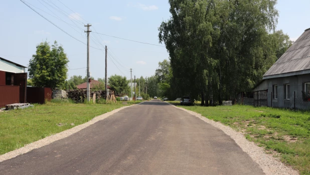 В барнаульском поселке отремонтировали участок улицы