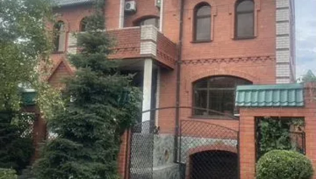 Продают дом на ул. Рубиновая, 52.