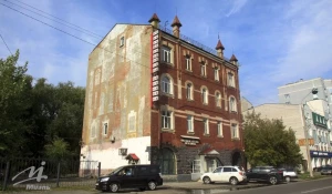 Трехкомнатная квартира. Памятник культуры.