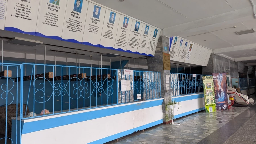 Спорткомплекс «Обь». Плавание. Бассейн. Лето. 