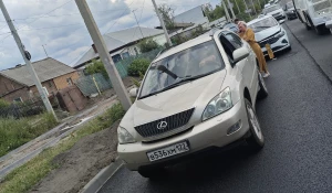 В Новоалтайске столкнулись три автомобиля

