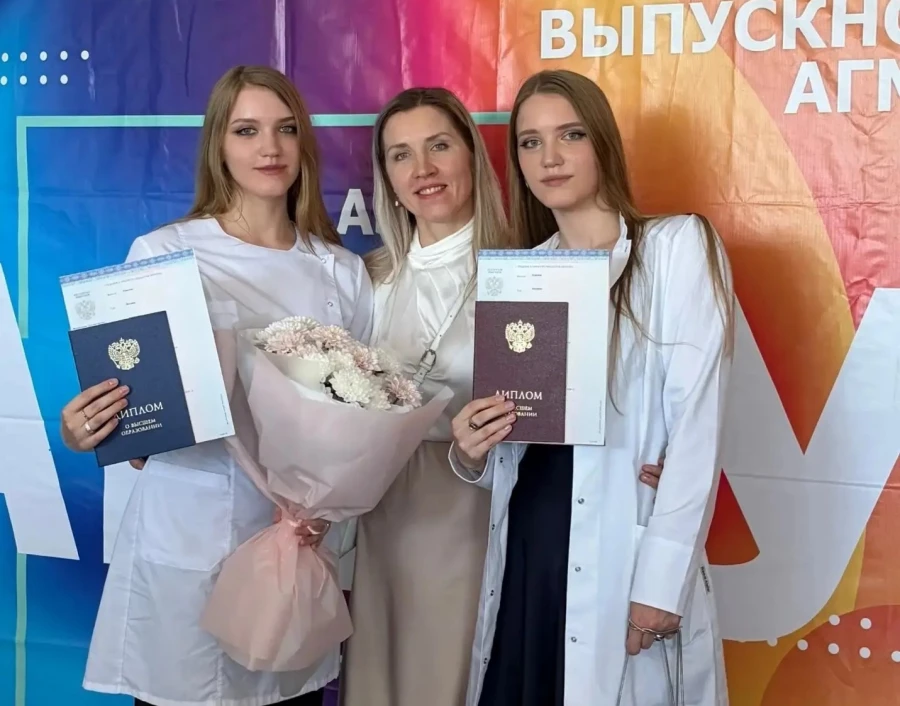 Семья Ковалевых.