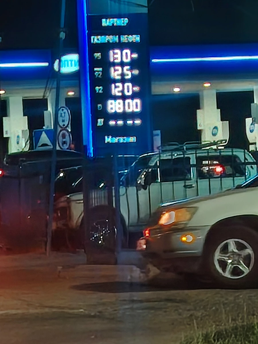 Цены на АЗС в Новосибирске ночью 3 июля.