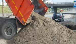 Устраняются последствия ливня в Барнауле.