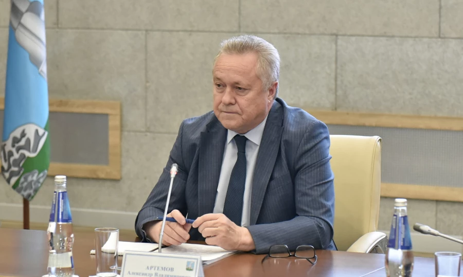 Александр Артемов.