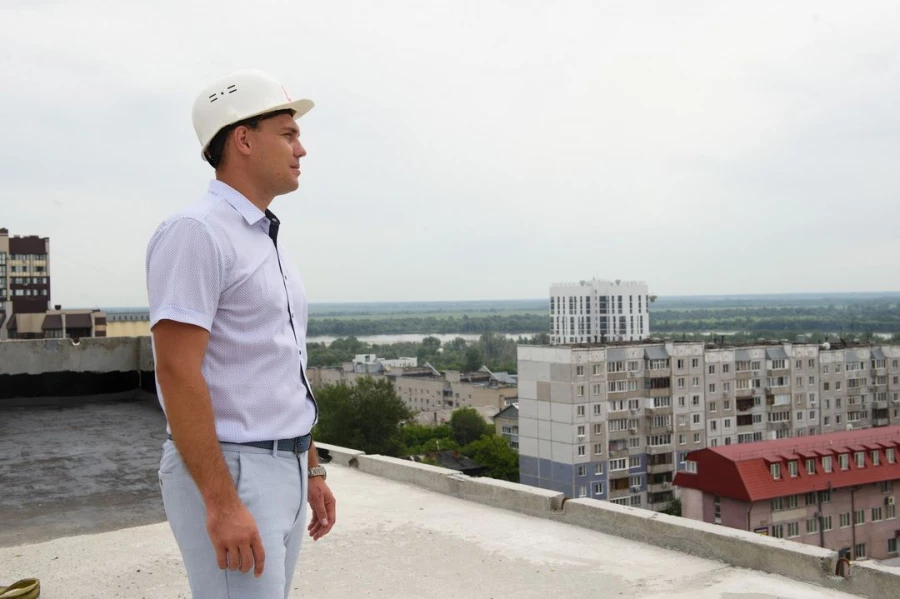Стройка ЖК «ФортЛайф».