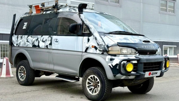 Mitsubishi Delica, 1994 год