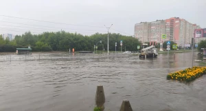 Последствия ливня в Барнауле.