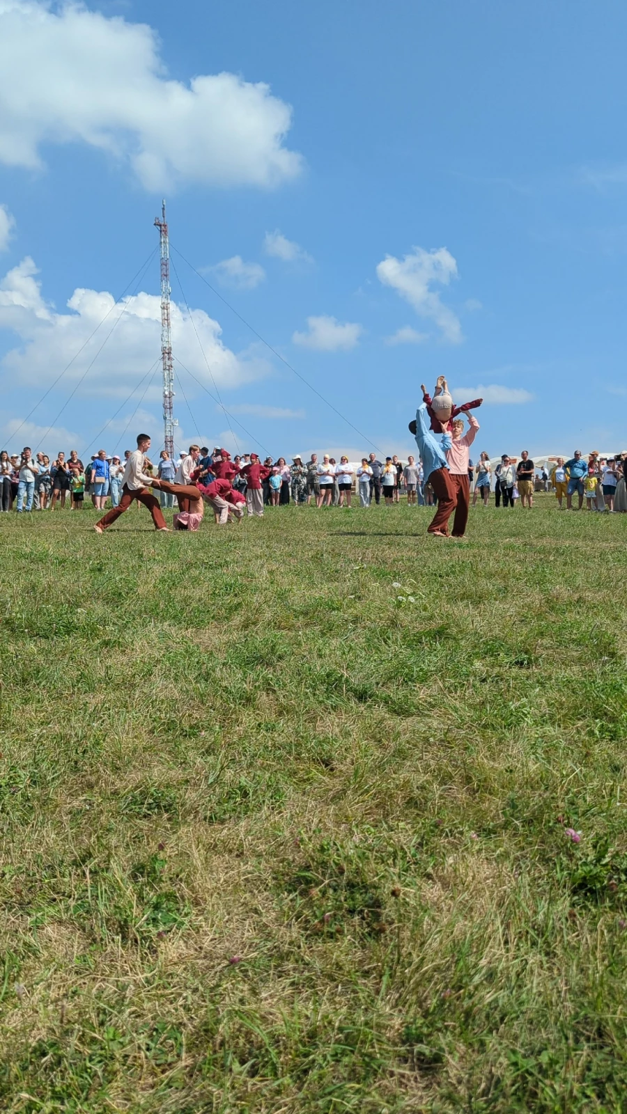 Продвигаясь вглубь фестиваля