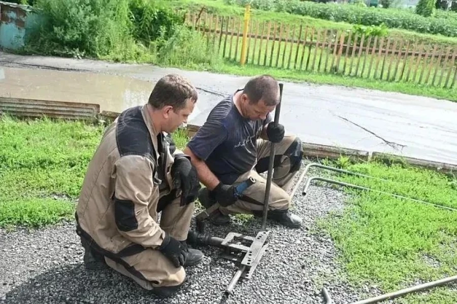 Монтаж газопровода в рамках проекта «Чистый воздух» в Барнауле.