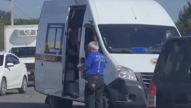 Скорая помощь попала в ДТП