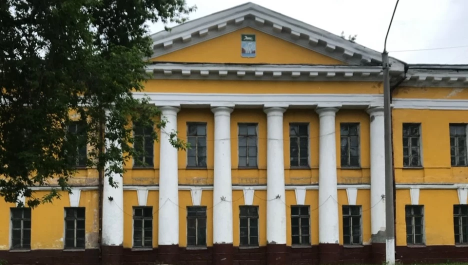 Горный госпиталь на пр. Красноармейском, 19, Барнаул