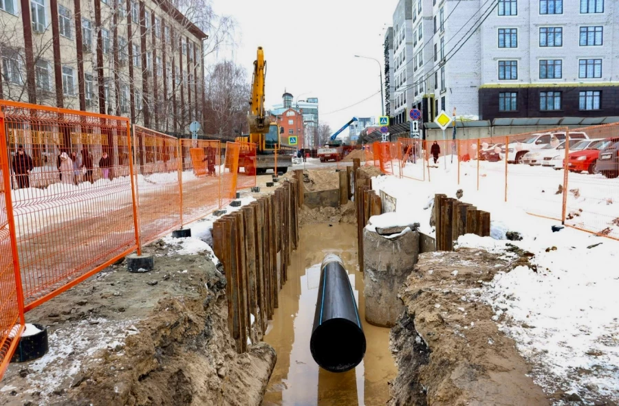 За первое полугодие 2026 года в Барнауле обновлено почти 10 километров инженерных сетей.