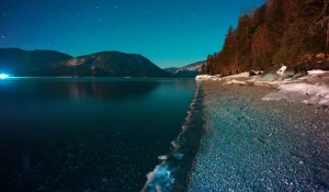 Звезды, вода, берег