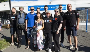 Парашютист Сергей Бойцов и пилот аэростата Иван Меняйло готовы поставить мировой рекорд на Алтае.