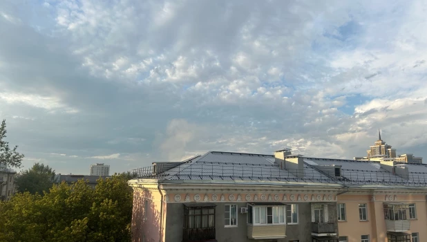 Небо над Барнаулом 18 августа.