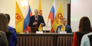 Пресс-конференция Сергея Миронова в Барнауле.