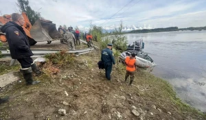 Машина с подростками утонула в Забайкалье.