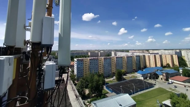Инженеры Т2 заменили оборудование на всех базовых станциях в Рубцовске.