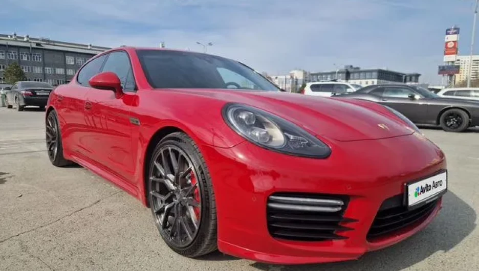 Porsche Panamera GTS