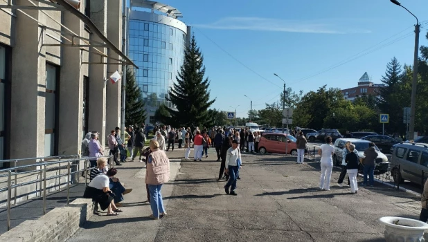 Эвакуация в диагностцентре.