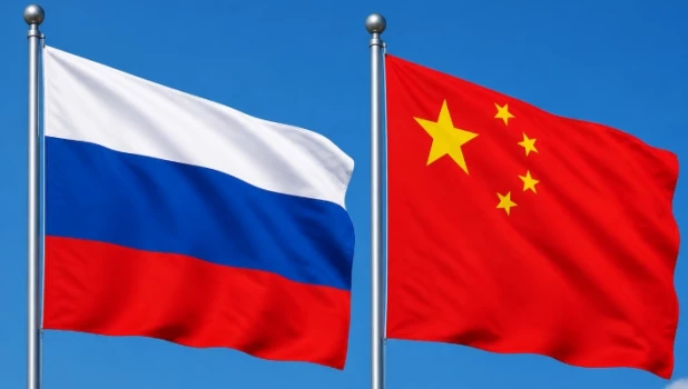 Флаг России и Китая
